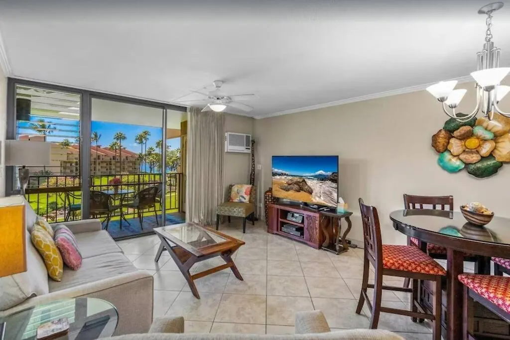 Kamaole Sands 2-306- Kamaole Sands Spacious, Updated, And Oceanview! Apartment *