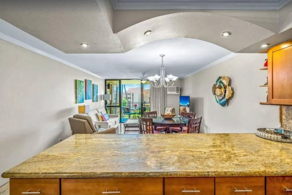 Apartment Kamaole Sands 2-306- Kamaole Sands Spacious, Updated, And Oceanview! *
