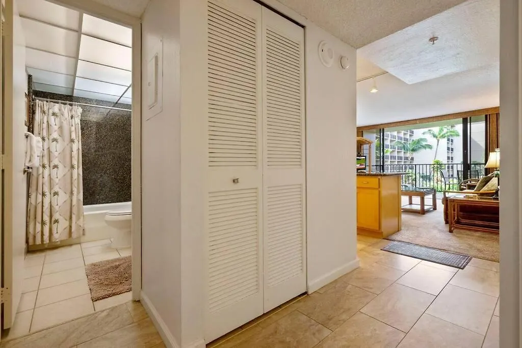 Kaanapali Shores 423- Ocean View 2 Bed, 2bath Kaanapali Shores Gem Apartment Kahana