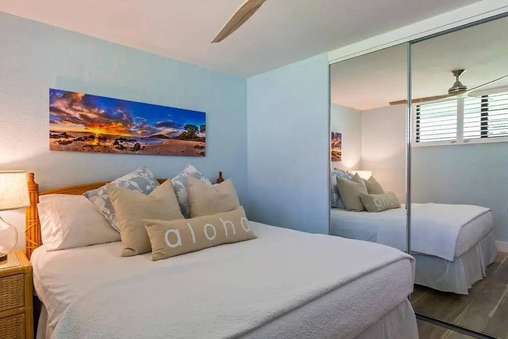 Papakea G304- Coastal Remodeled Ocean View Papakea Apartment Kahana