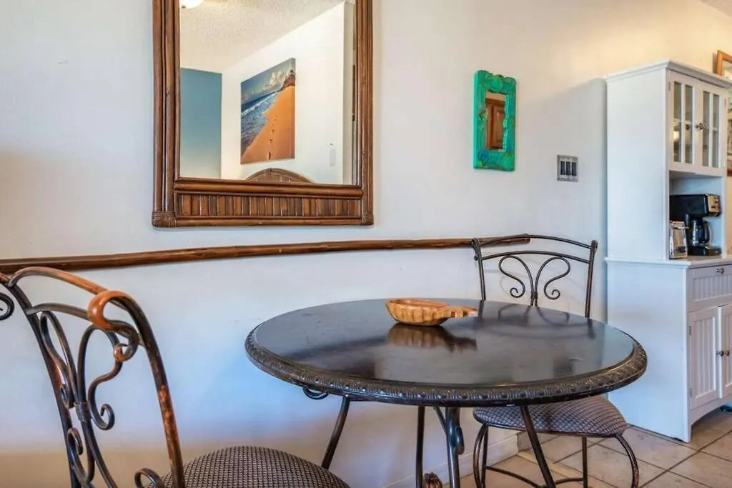 Bay Surf 208- Updated Partial Oceanview Across From Apartment Kihei