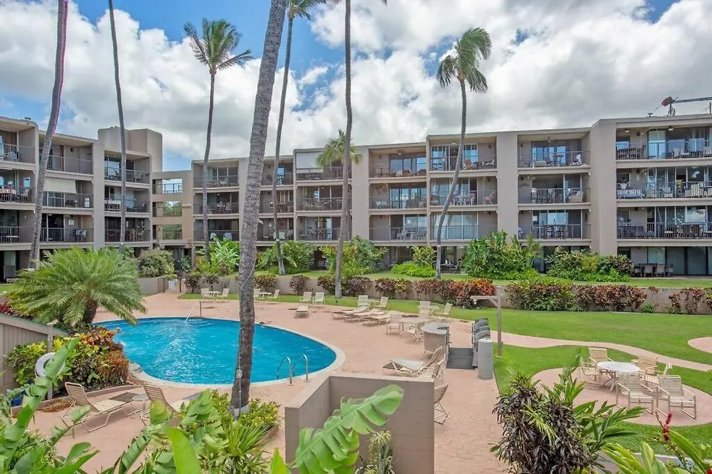 Hale Ono Loa 403- Top Floor, Ocean View, & Complete Modern Remodel Apartment *