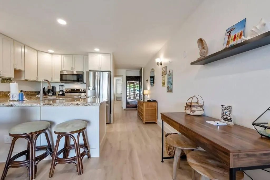 Hale Kamaole 2-113- Ground Floor Updated Kihei Gem, 300steps To