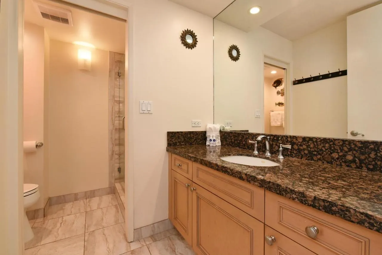 Holiday home Papakea H106 *
