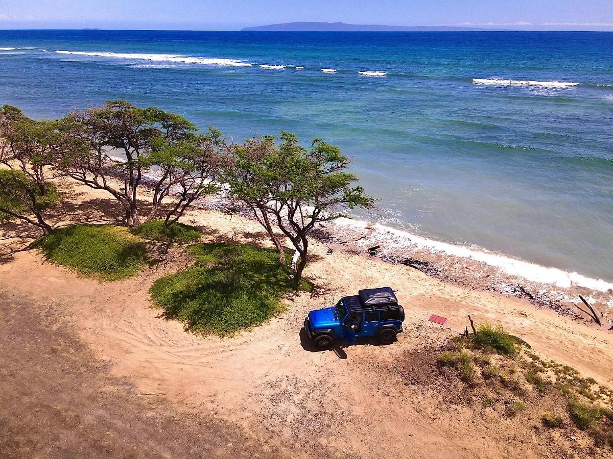 Embark On A Journey Through Maui With Aloha Glamp's Jeep And Rooftop Tent Allows To Discover Diverse Campgrounds, Unveiling The Island's Beauty From Unique Perspectives Each Day Luksustelt *