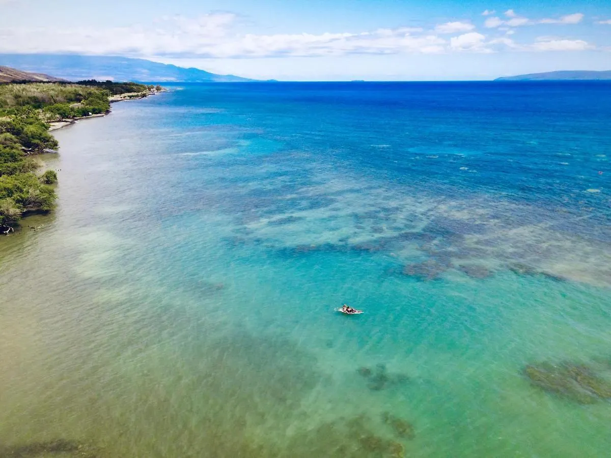 Aloha Glamp's Jeep Adventure: Rooftop Across Maui *