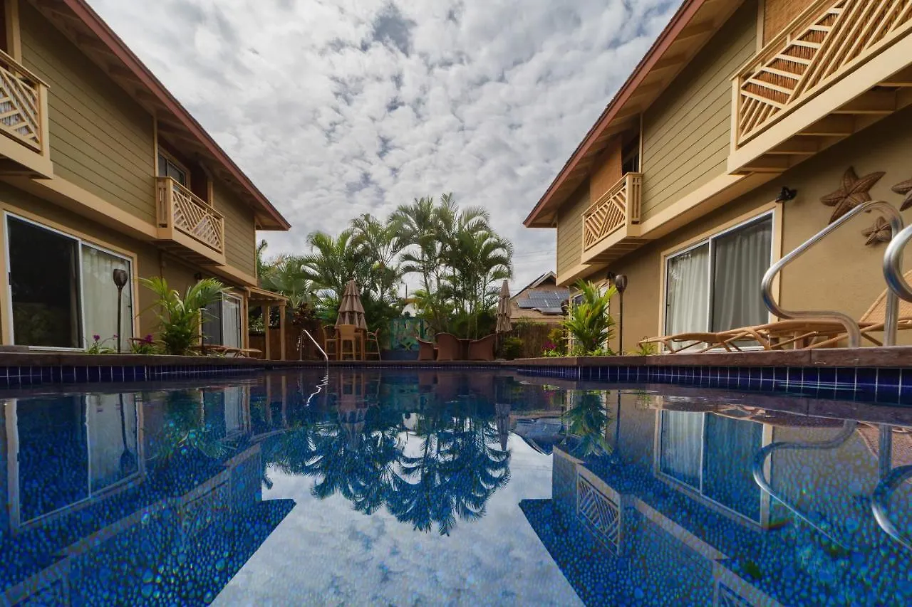 Studio Condo In Boutique Property With Mini Kitchen, Pool And Bbq דירה קיהיי