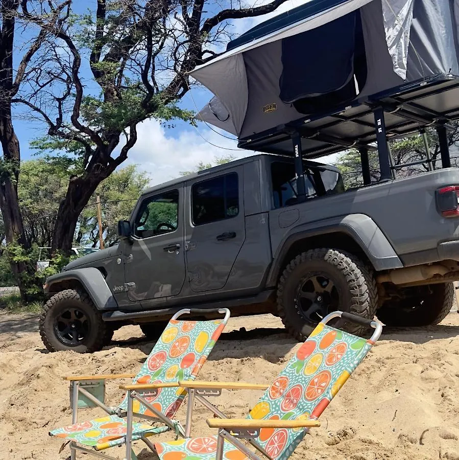 Aloha Glamp's Jeep Adventure: Rooftop Across Maui Luxury tent Paia