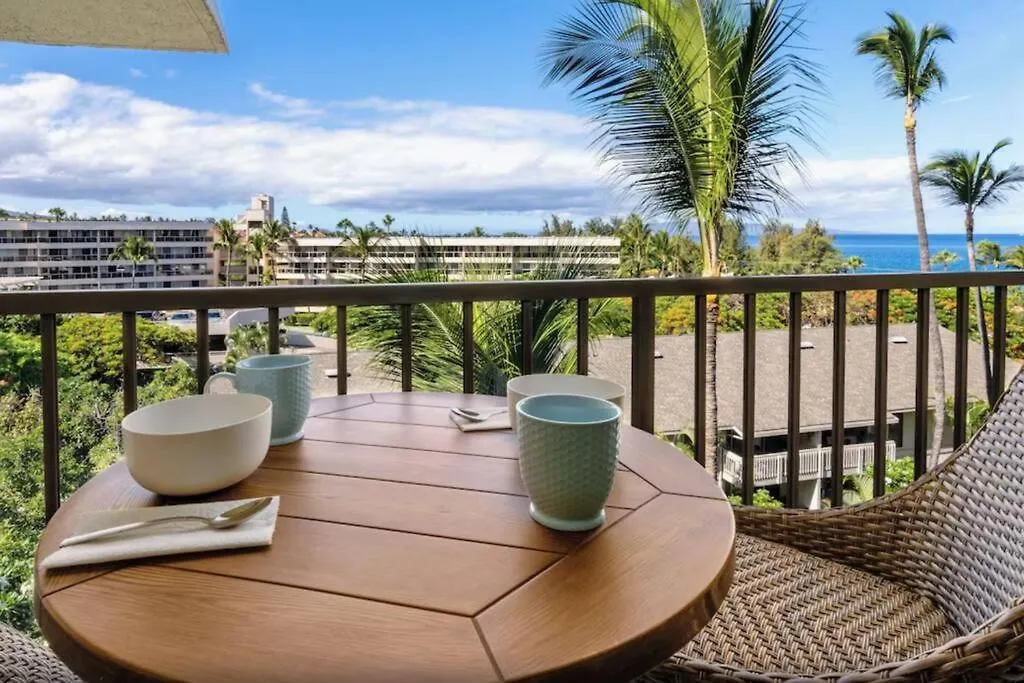 Apartment Kihei Akahi C610- Stunning Remodeled Oceanview In The Heart Of Kihei