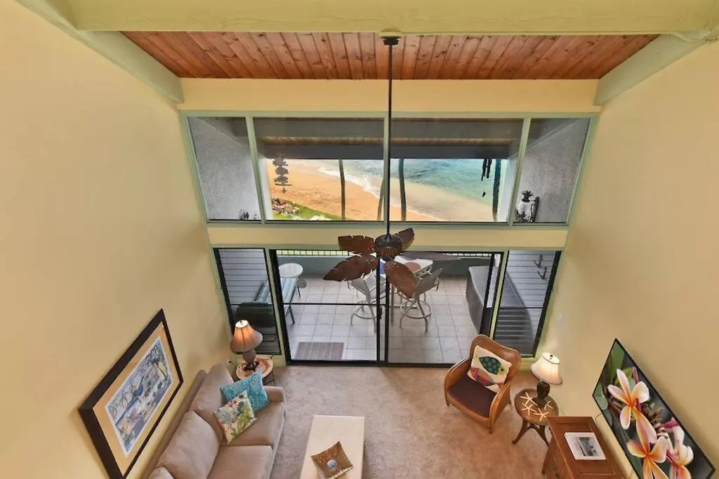 Apartment Hale Mahina A406- Floor Oceanfront 2bed Condo, Expansive Views Kahana