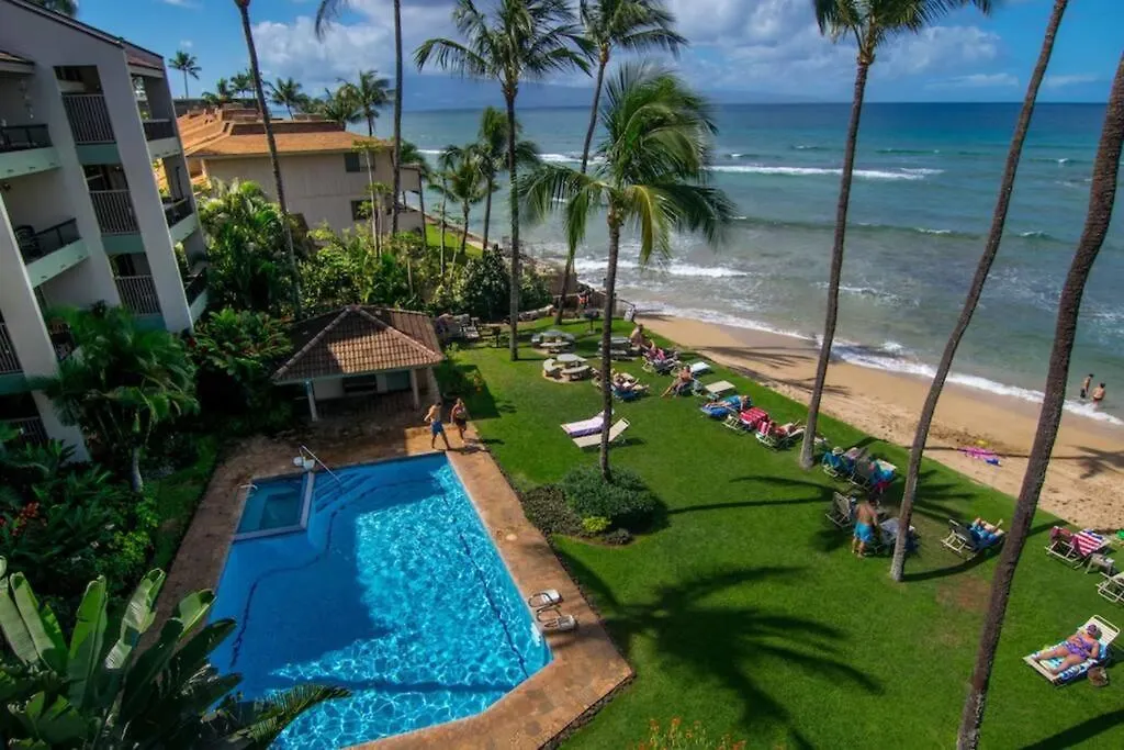 Hale Mahina A406- Floor Oceanfront 2bed Condo, Expansive Views * Kahana