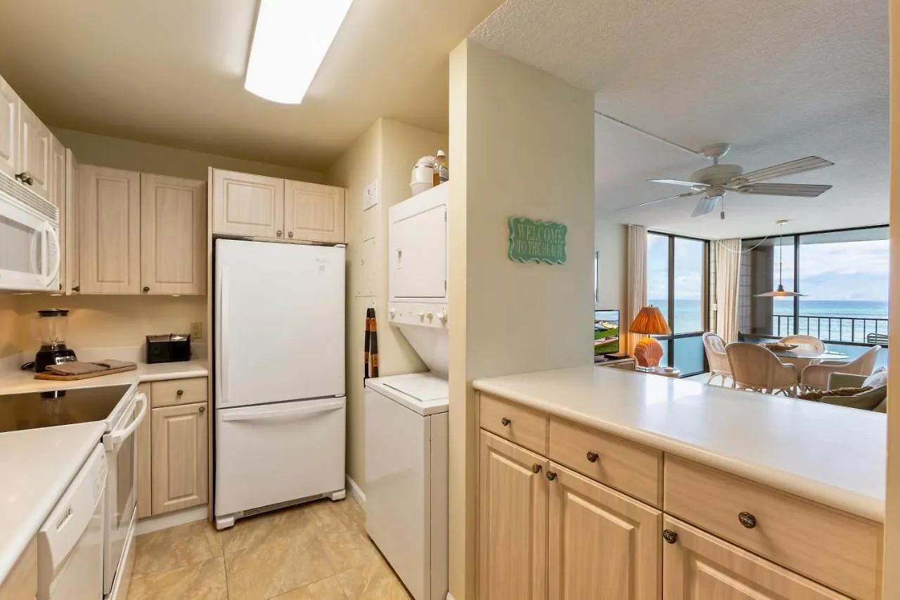 Valley Isle 210