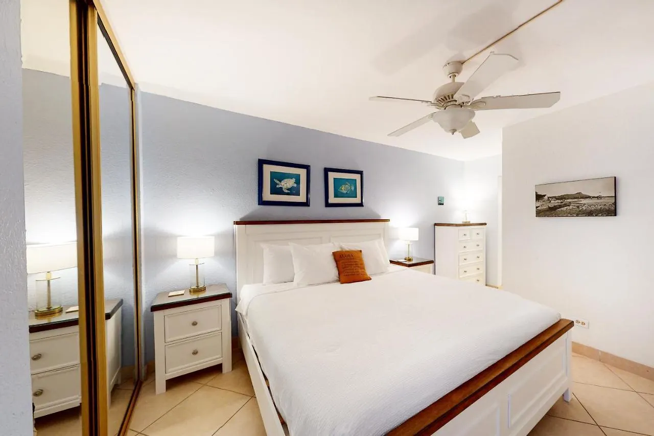 Apartment Island Sands 111