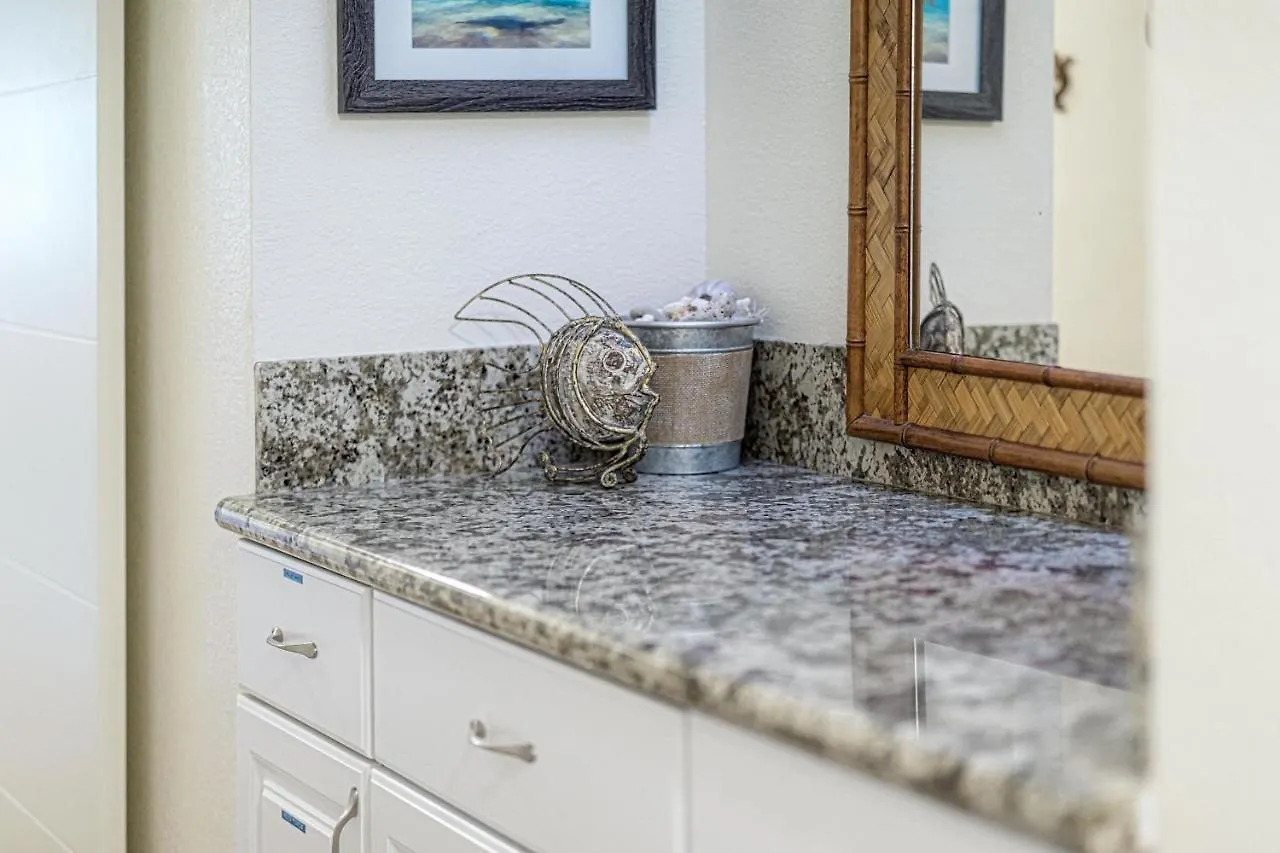 Holiday home Kamaole Sands 6-303 - Courtyard And Ocean Views *