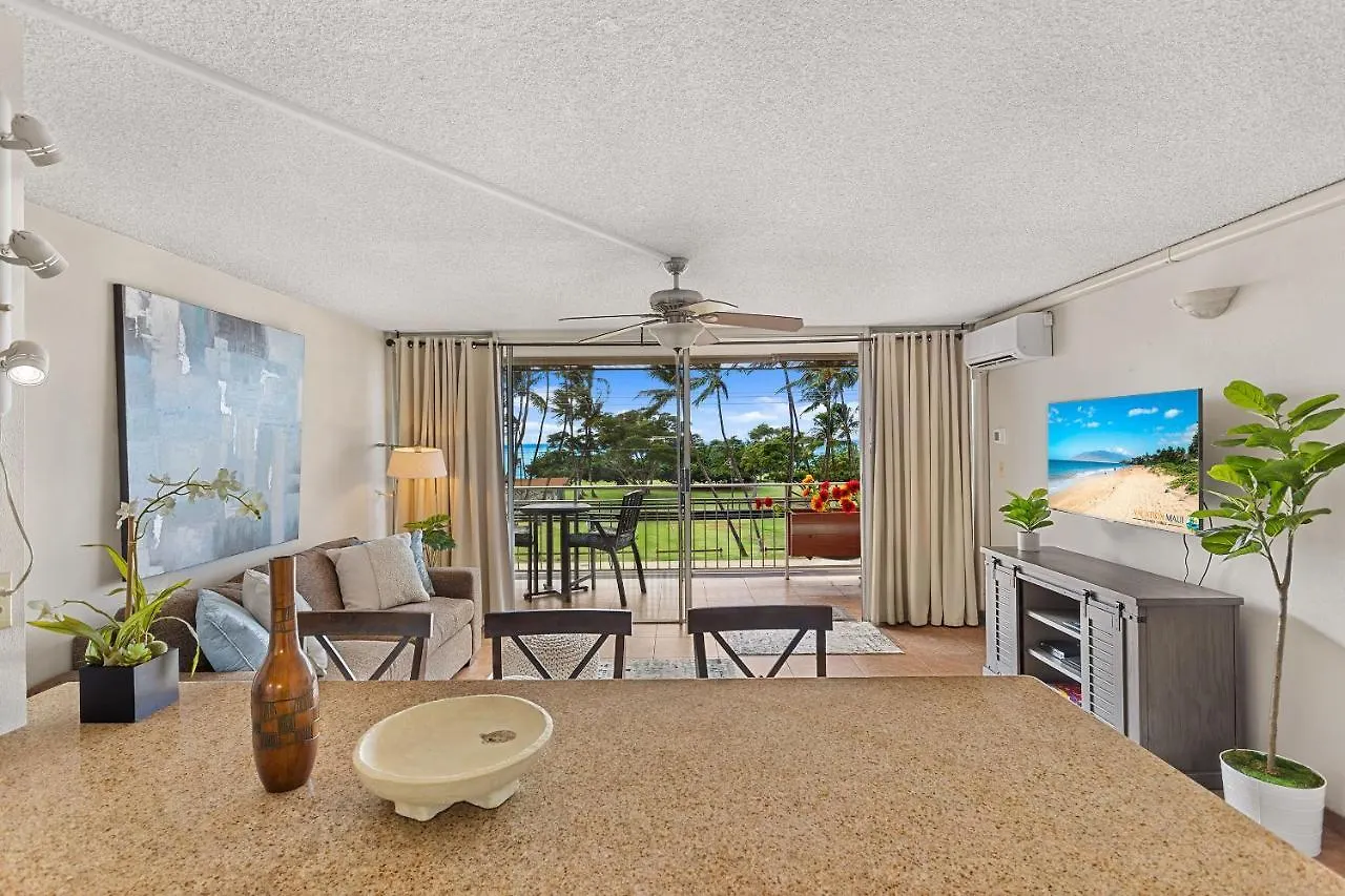 Island Surf 304 - Renovated, Ocean Views, Split Ac