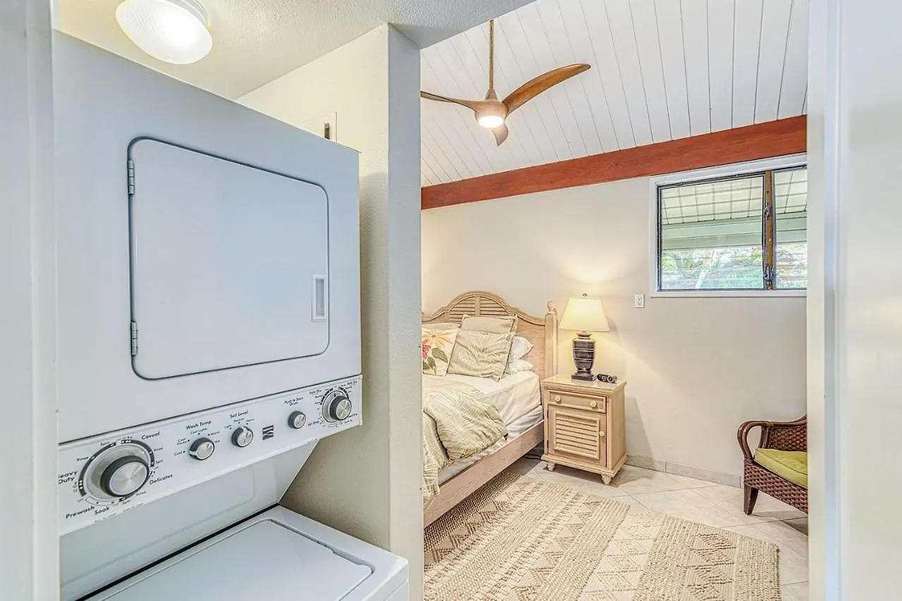 Outrigger 4b1: Breathtaking Ocean Views, Ac Holiday home Kahana