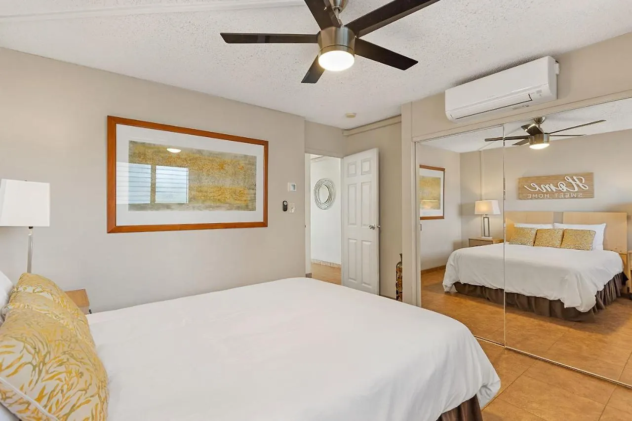 Island Surf 304 - Renovated, Ocean Views, Split Ac Kihei