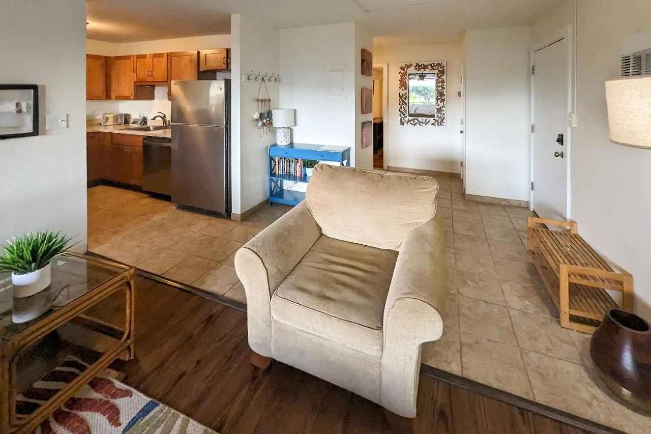 215 - A Charming 2br, 1ba Condo, Ac Holiday home