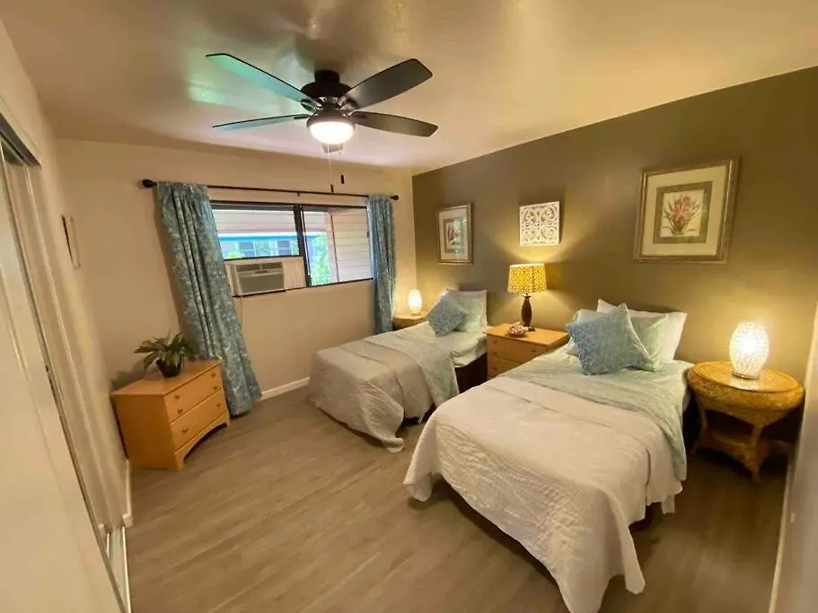 And Epic Location 2bd 2ba Ocean View *