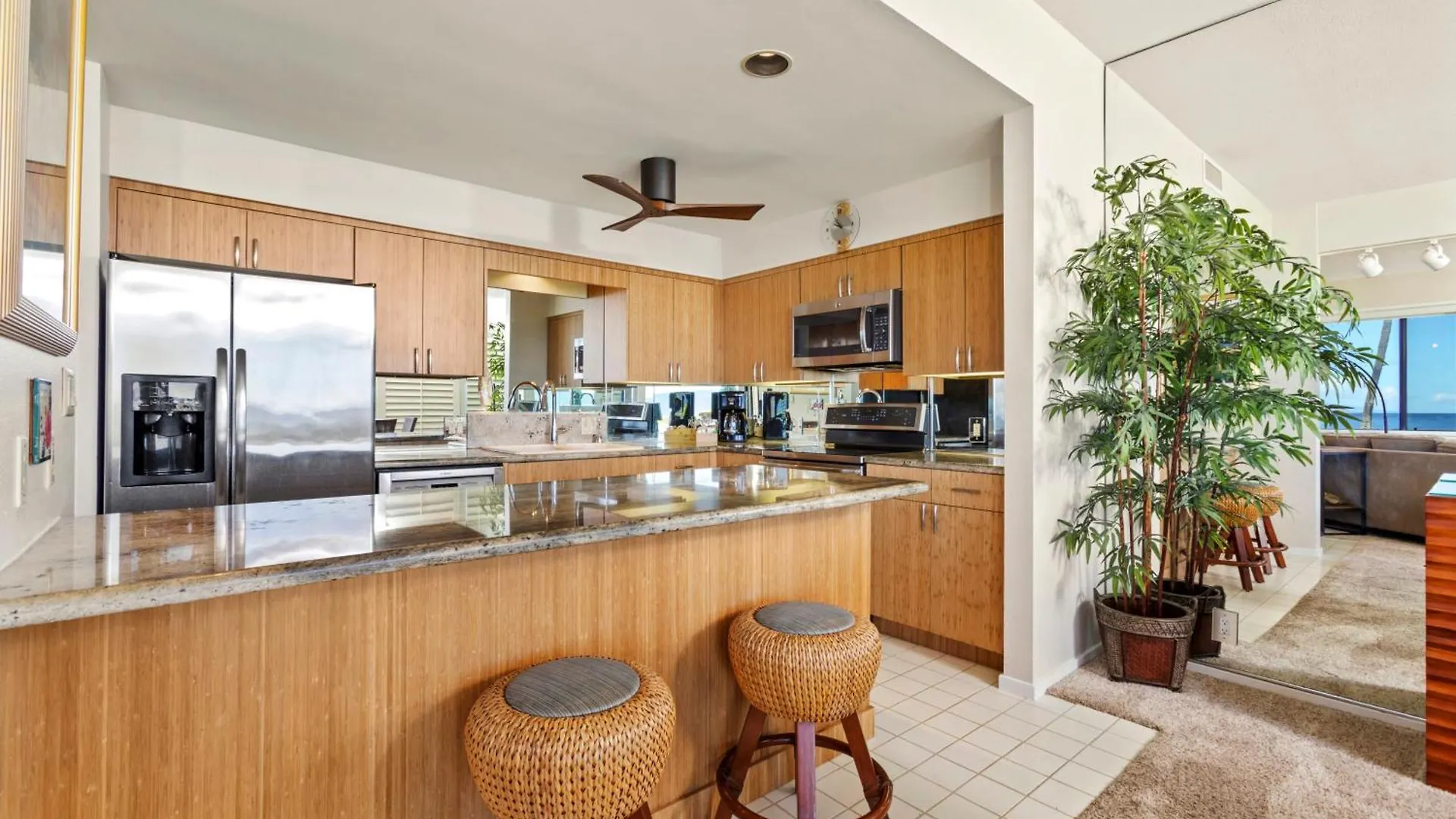 Aparthotel Makena Surf- Coraltree Collection 4*