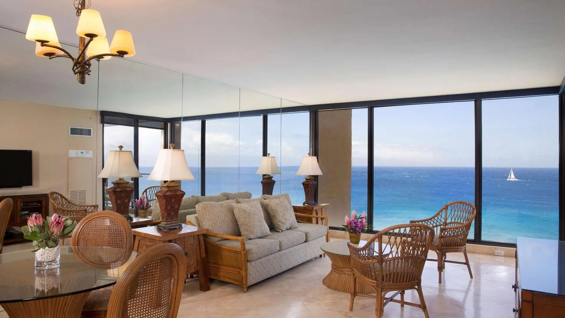 Lägenhetshotell Aston Mahana At Kaanapali
