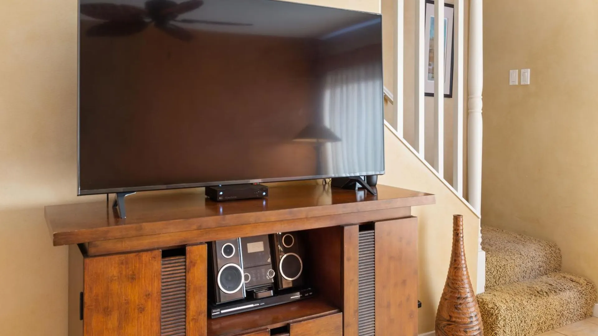Lejlighed Orchid Suite, 1 Bedroom, Sleeps 4, Pool & Bbq, Pre-Renovation Summer Sale Kihei