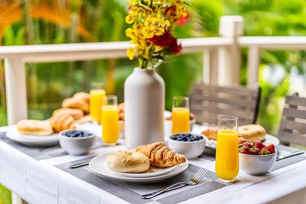 Grand Champion Getaway - Wailea Beaches