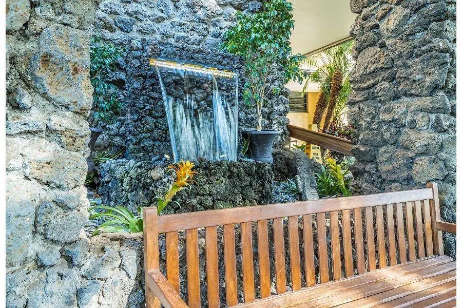 Kihei Surfside, #213 Wailea (Maui)
