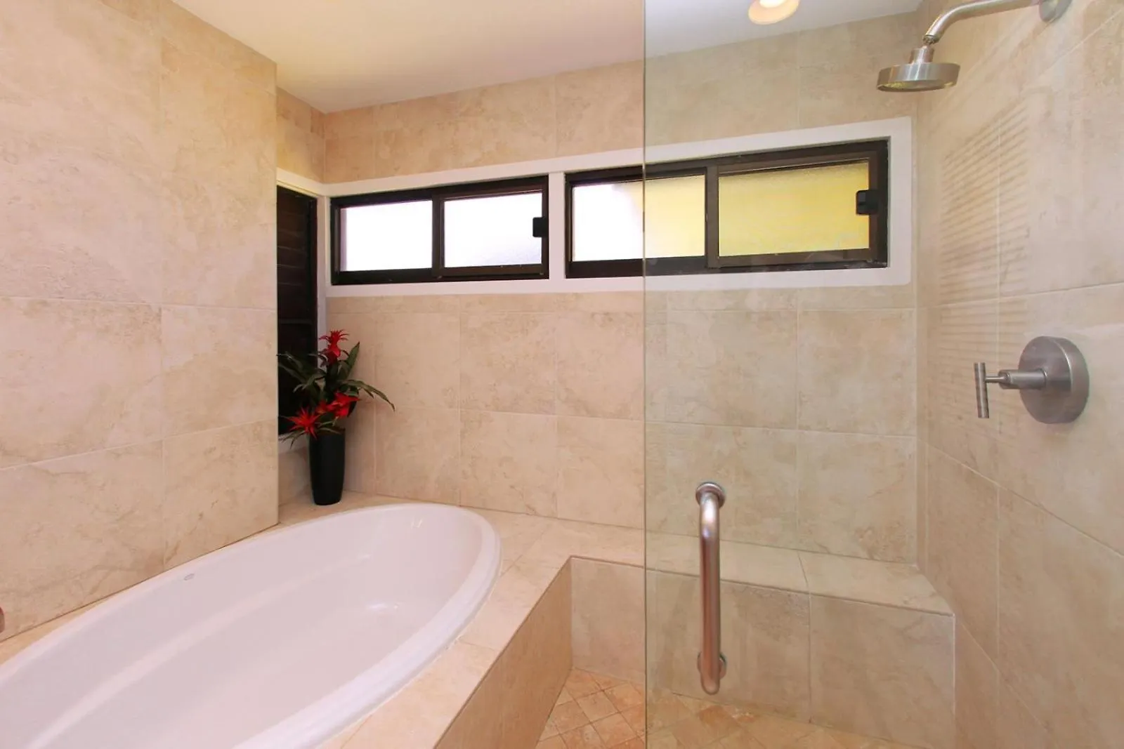 Apartment 1915 Ridge Kahana