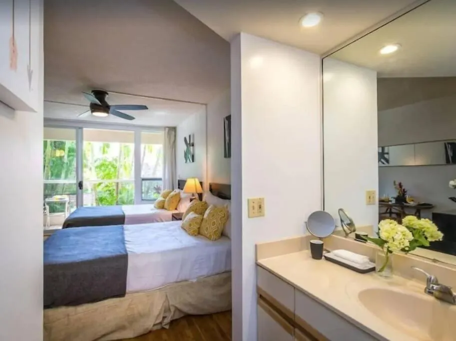 Beachside Retreat With High-speed Wi-fi And Pool Apartment