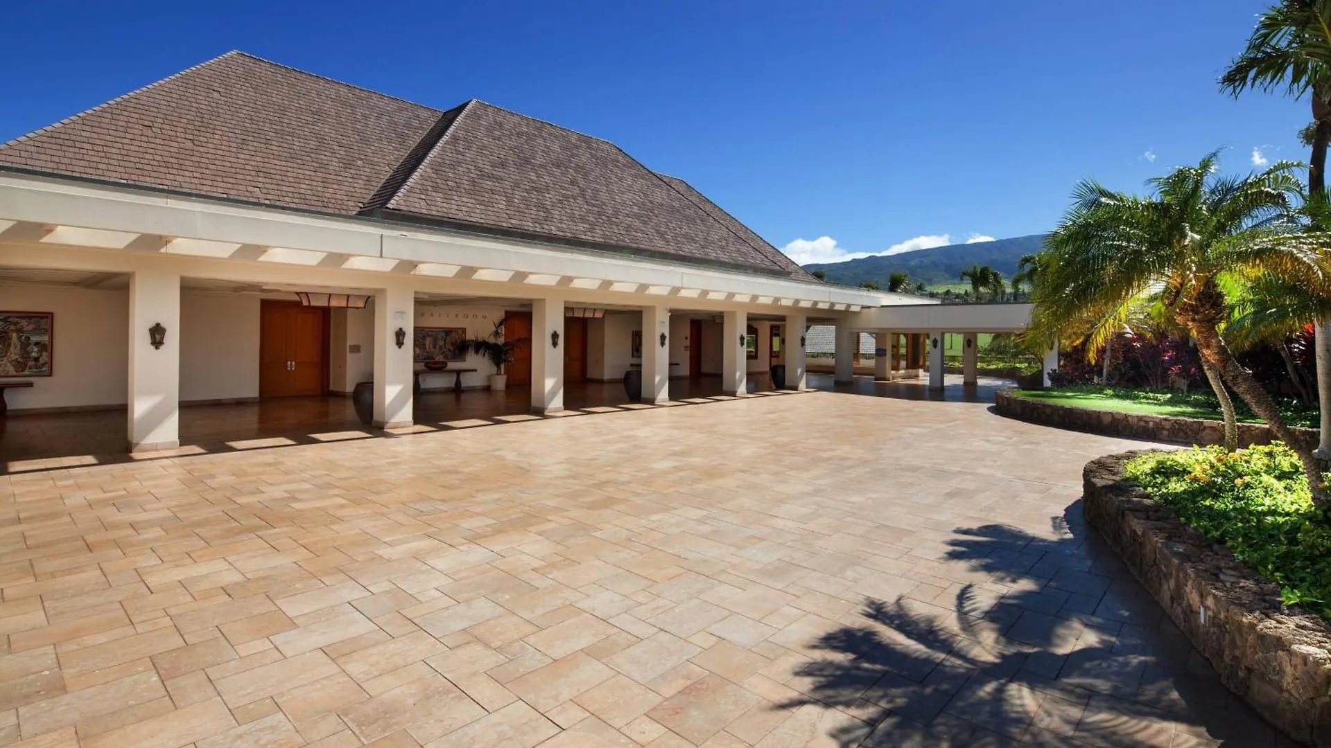 Sheraton Maui & 4*