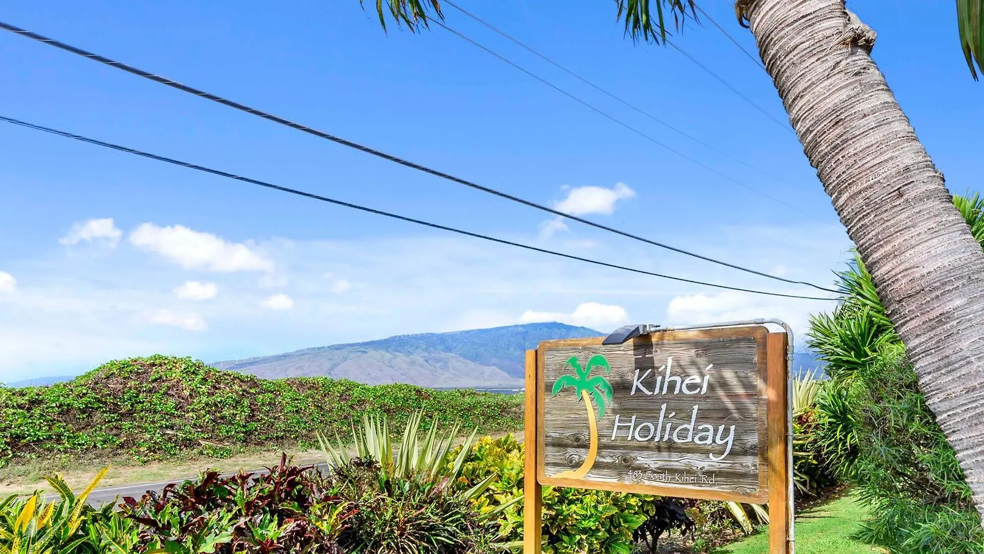 215 - A Charming 2br, 1ba Condo, Ac *
