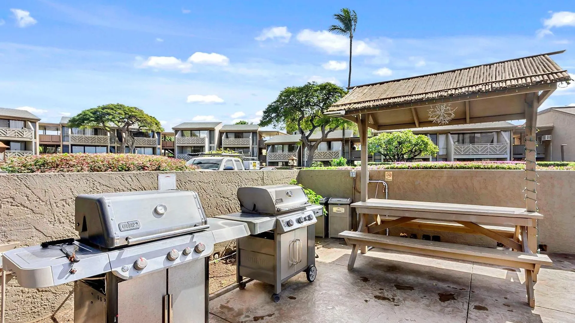 215 - A Charming 2br, 1ba Condo, Ac Holiday home