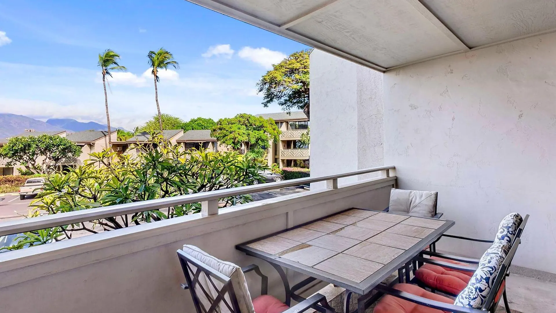 Holiday home 215 - A Charming 2br, 1ba Condo, Ac Kihei