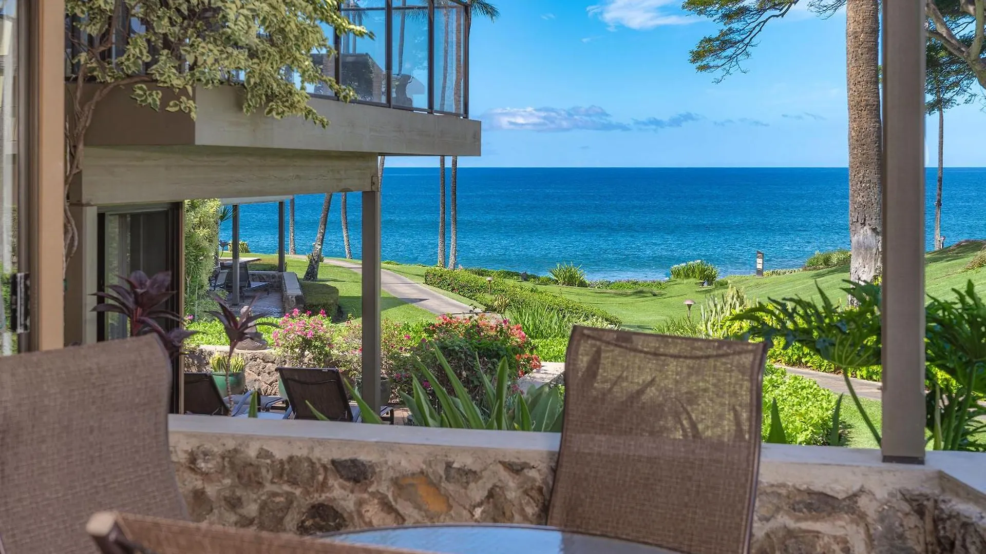 Wailea Elua Village 1201 - Stunning & Ocean Front! Holiday home