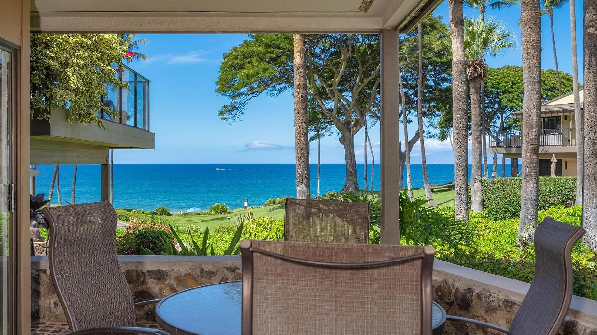 Wailea Elua Village 1201 - Stunning & Ocean Front! Holiday home