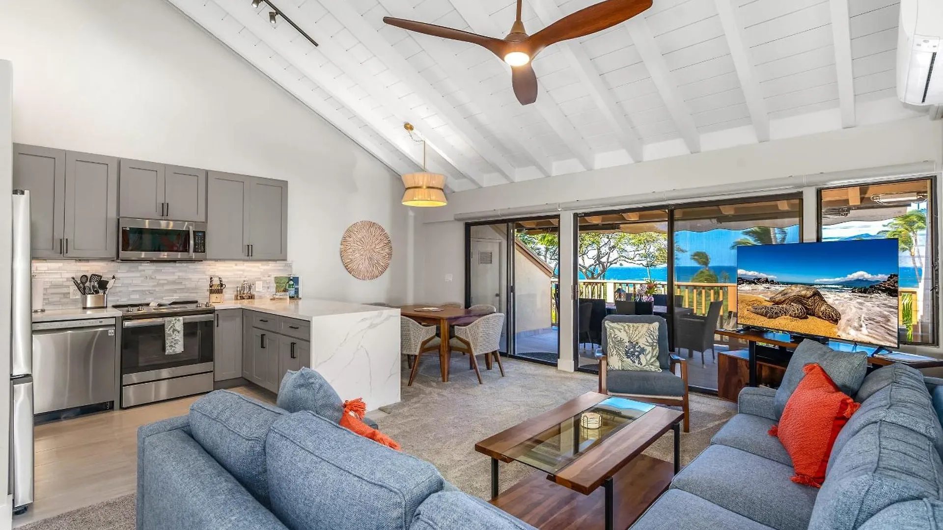 Upscale & Luxurious Oceanview Vistas Holiday home *