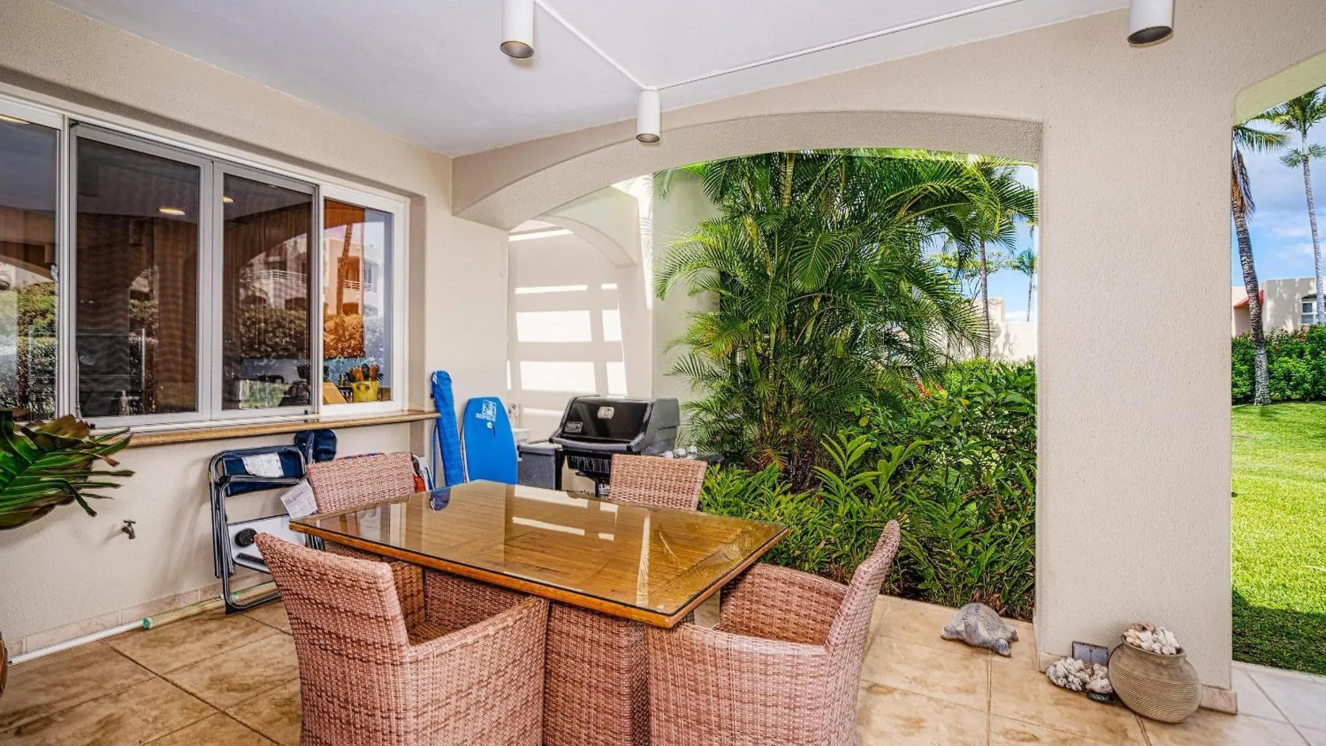 Palms At Wailea 705 - Beautiful Reno, Split Ac Holiday home