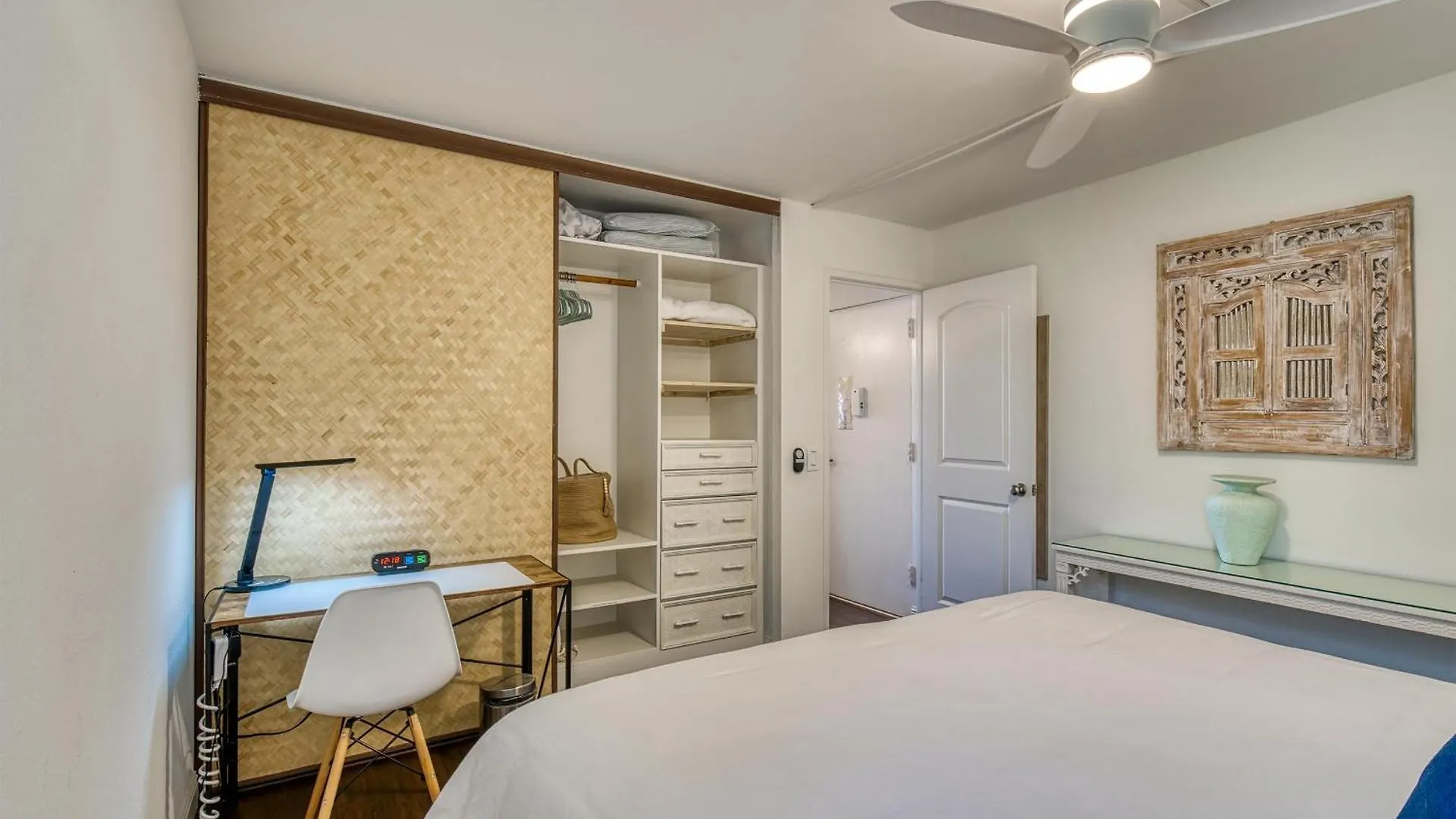 Maui Vista 2-301 - Modern And Bright Renovation Holiday home *