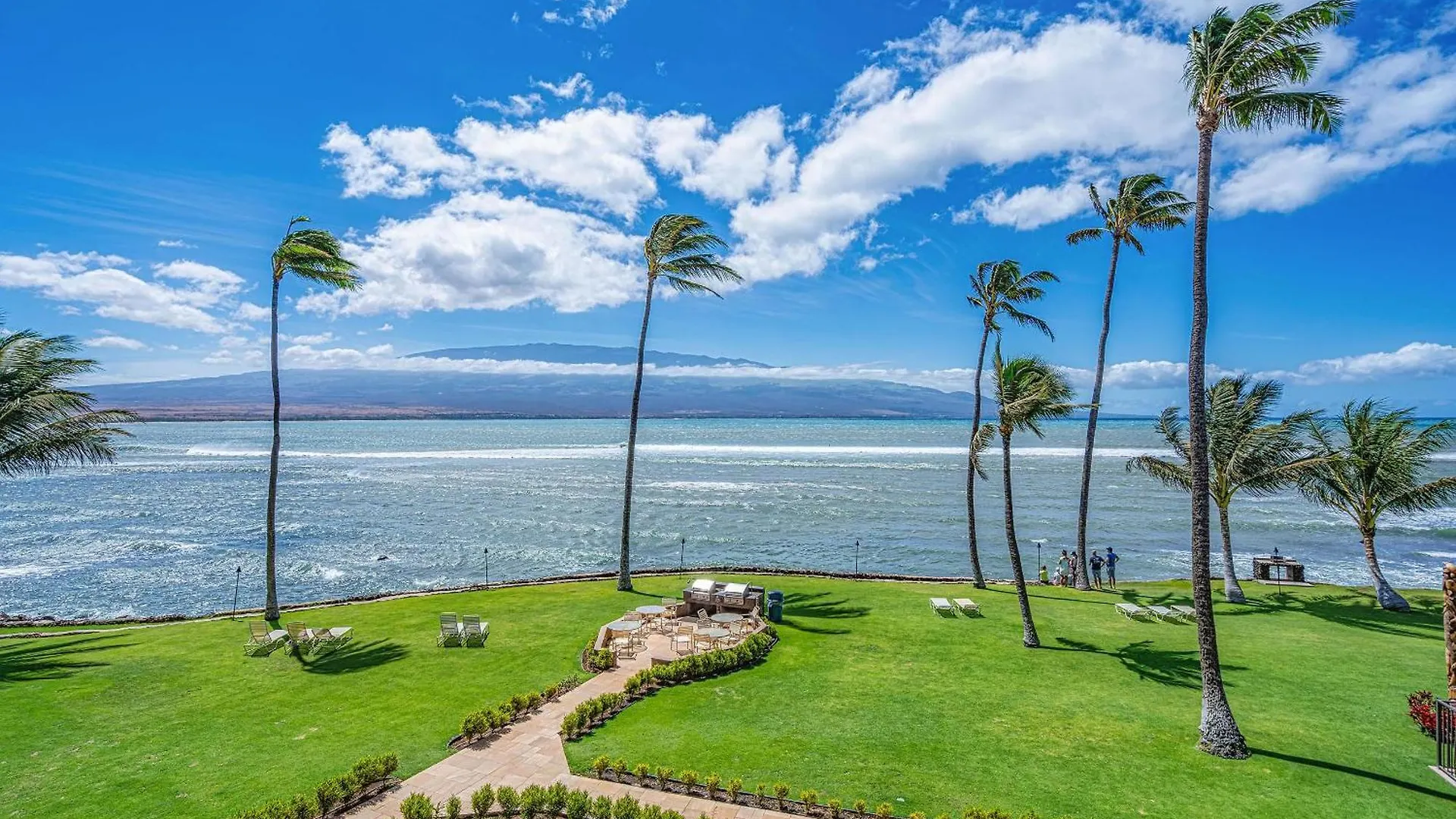 Maalaea Kai 311 - Direct Ocean Front, Split Ac Holiday home Wailuku