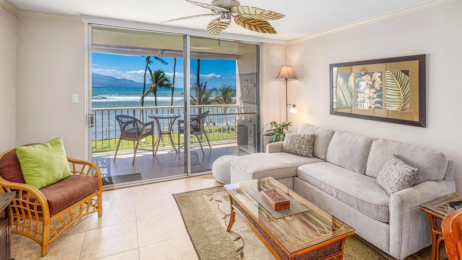 Maalaea Kai 311 - Direct Ocean Front, Split Ac *