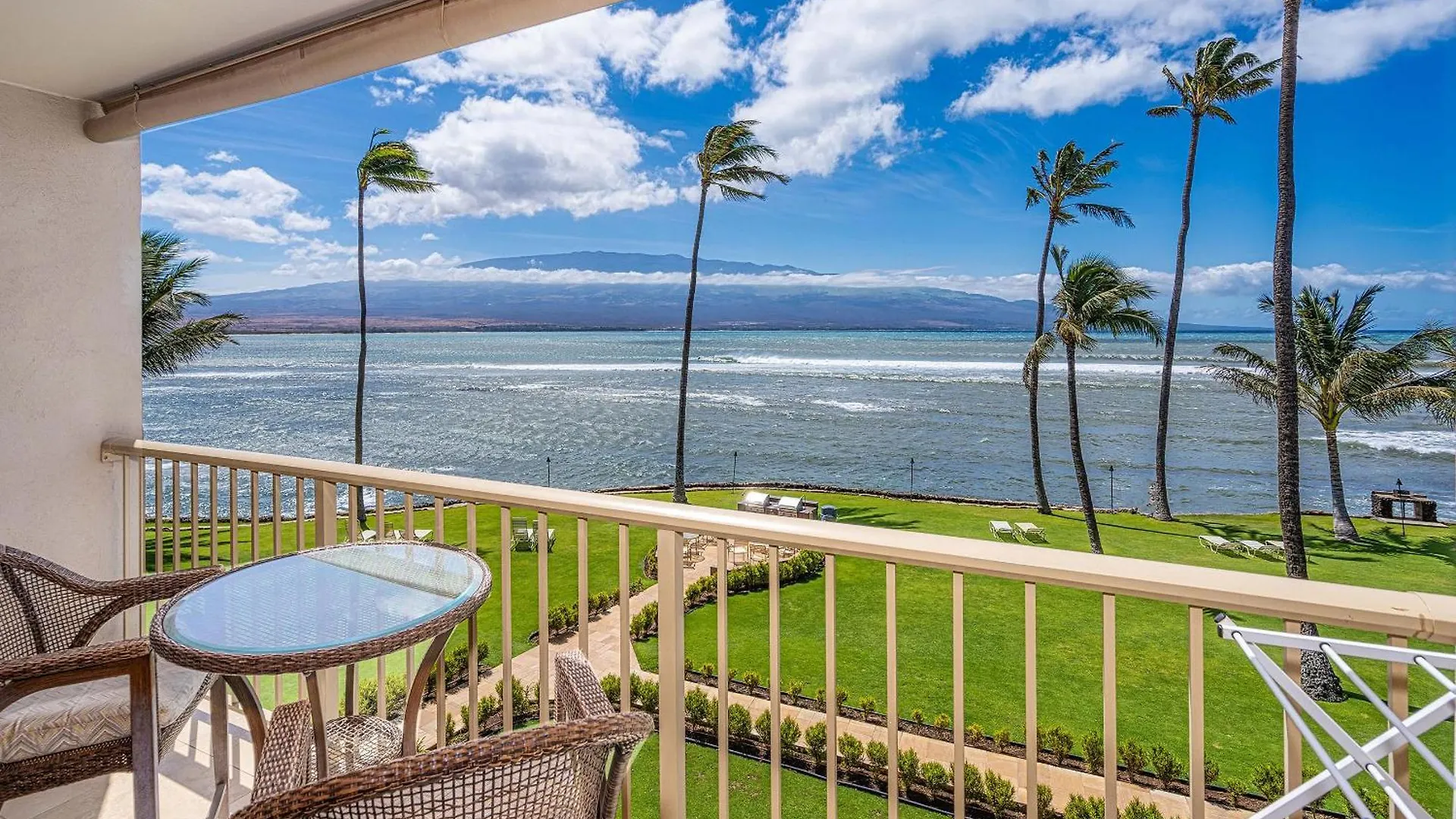 Holiday home Maalaea Kai 311 - Direct Ocean Front, Split Ac