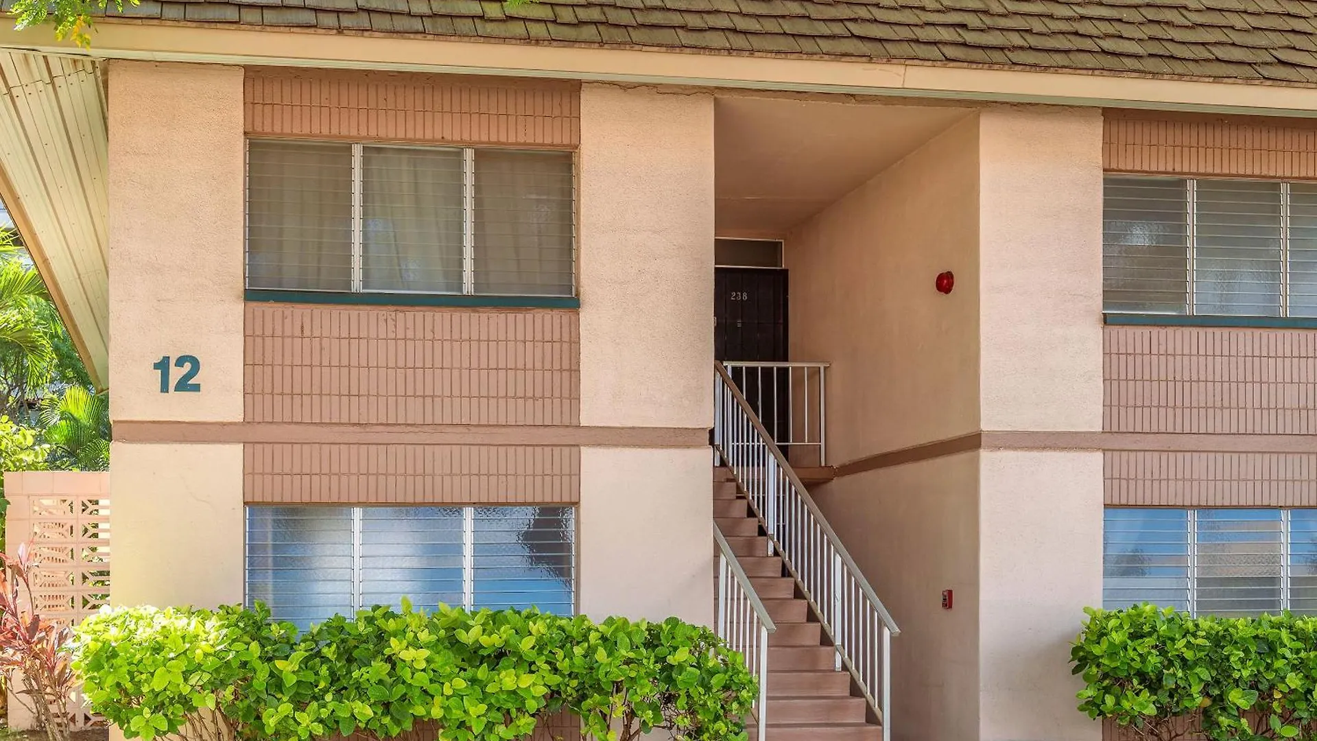 Kihei Kai Nani 238 - Garden View 1 Bedroom, Split Ac, Steps To Kamaole Ii Beach! Holiday home *