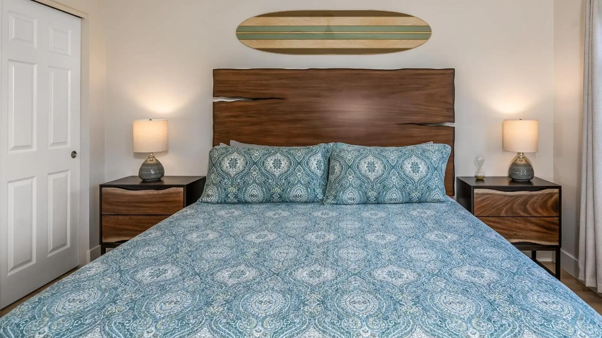 Holiday home 2 Bedroom 2 Bath Luxury Oceanfront Vistas *