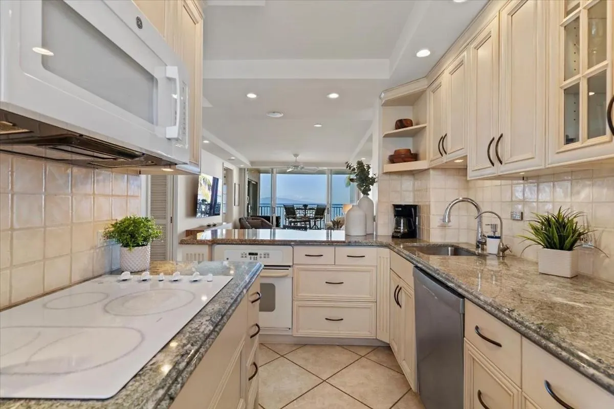 Royal Mauian 512 Apartment