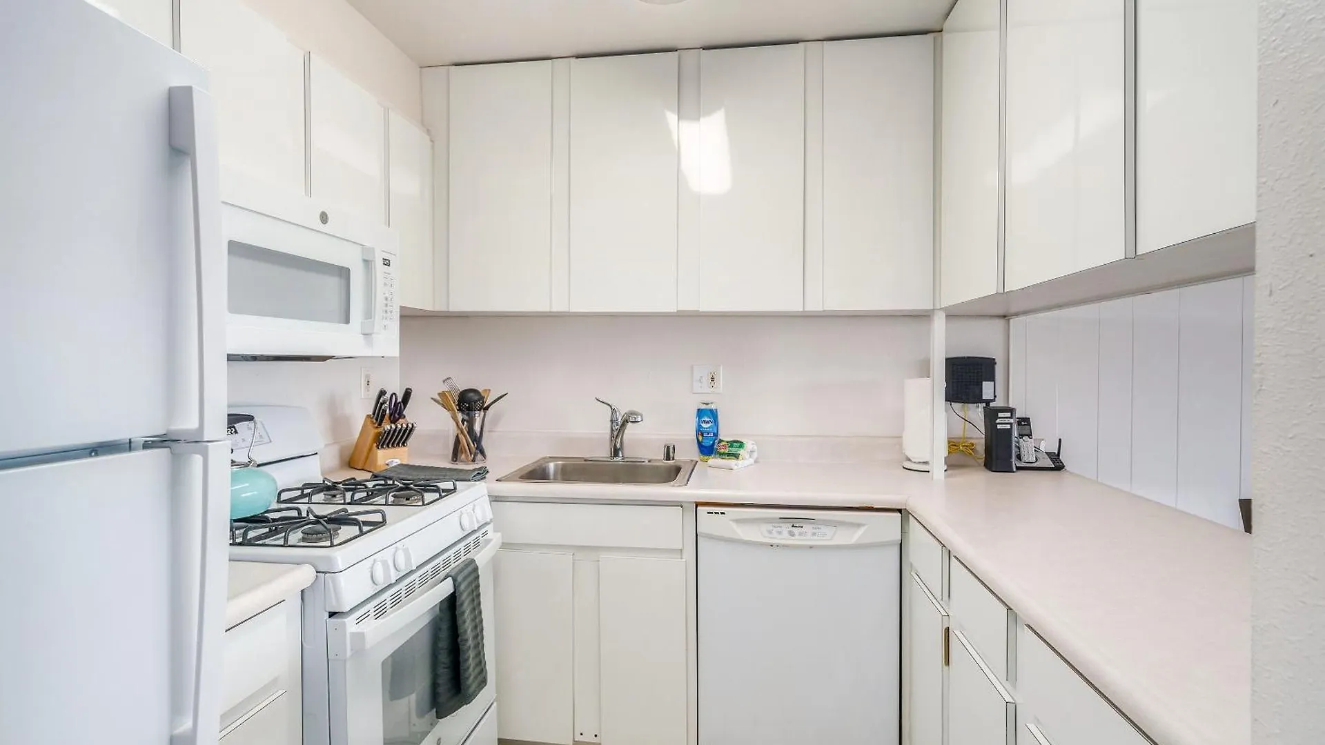 Kihei Akahi C-608 - Stunning Ocean Views, Ac! Holiday home *