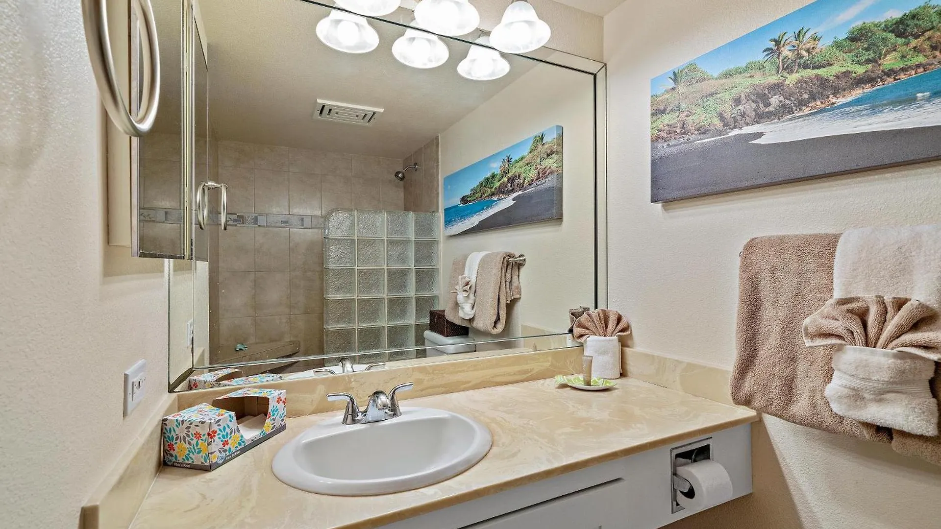Kamaole Sands 9-301 - Luxury Renovation, Split Ac * Wailea (Maui)