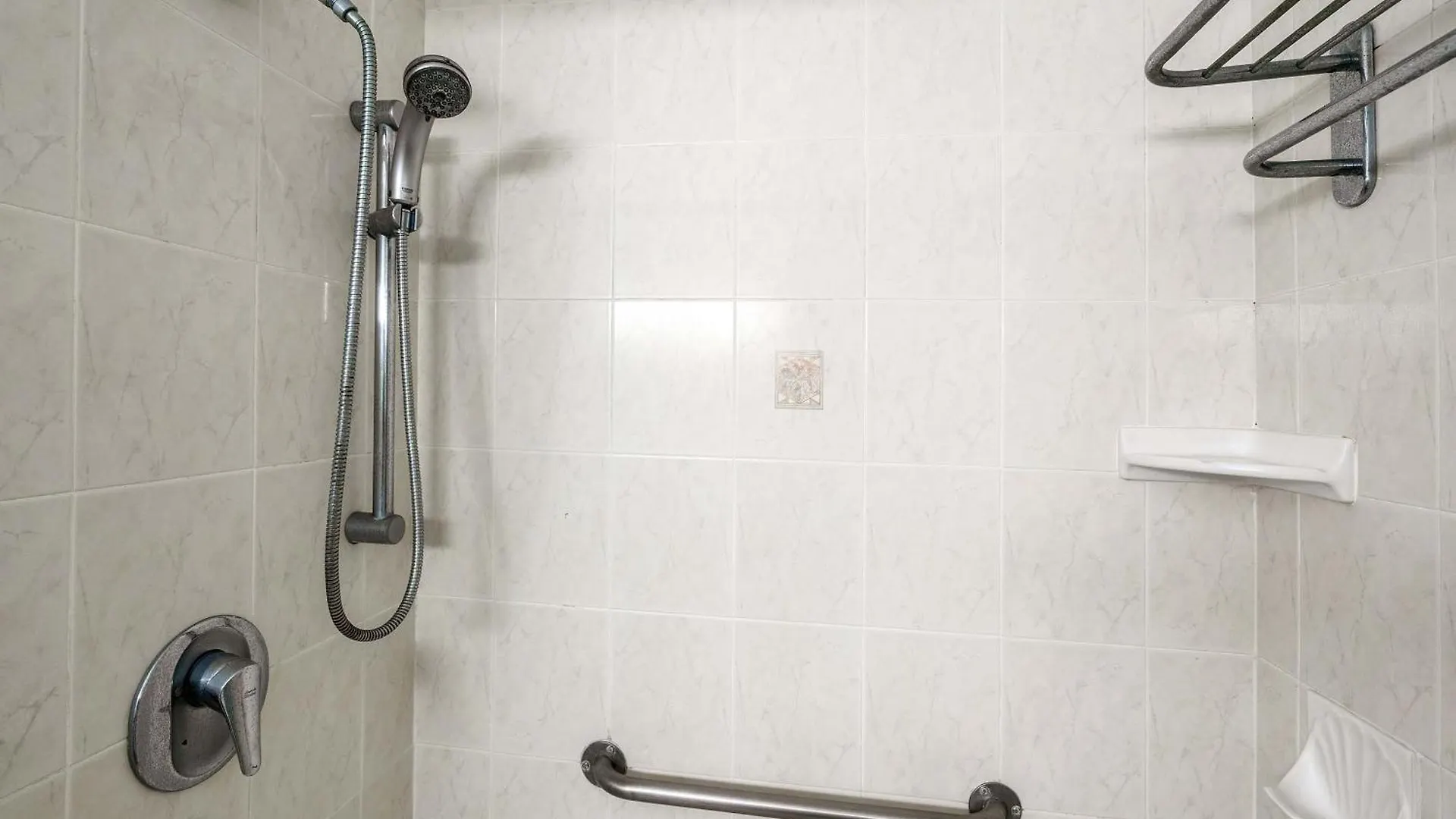 Hale Kamaole 150, Beautiful Renovation, Split Ac Holiday home