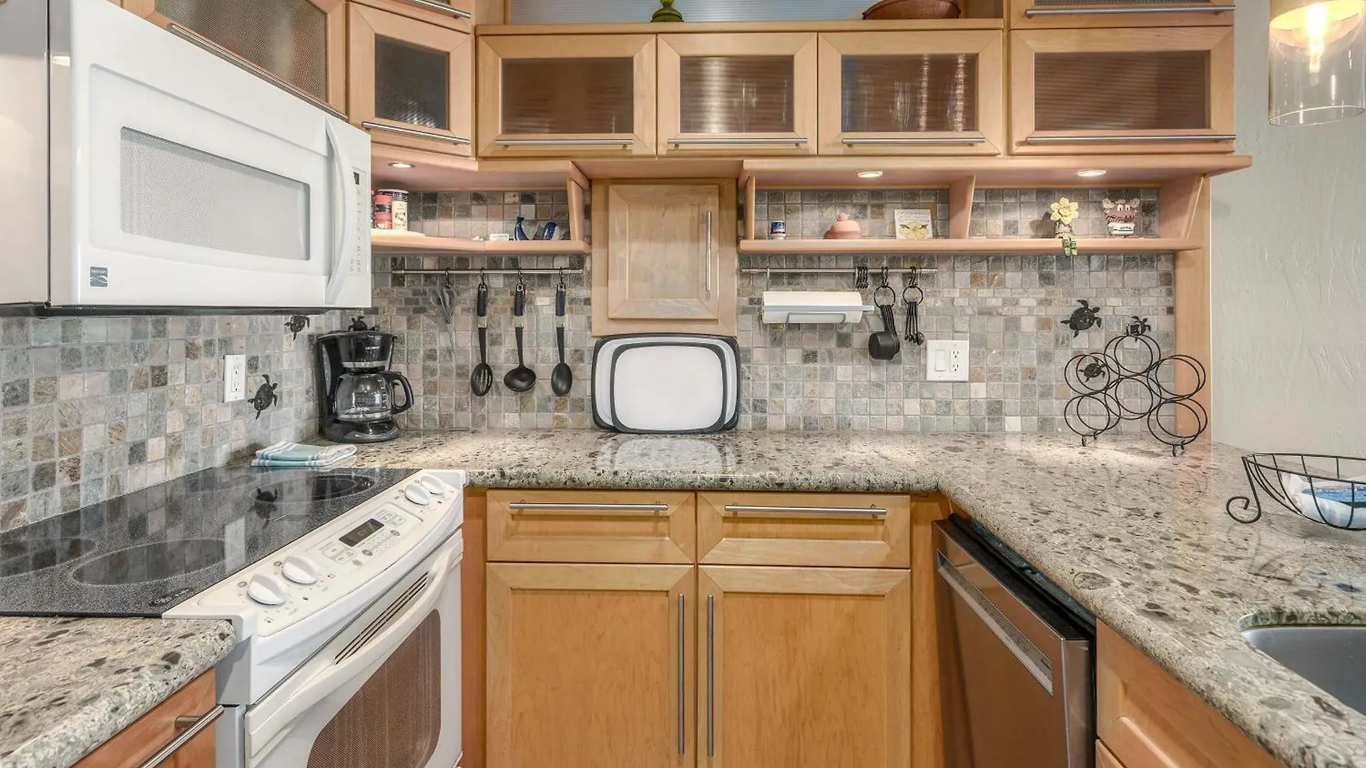 Hale Kamaole 150, Beautiful Renovation, Split Ac * Wailea (Maui)