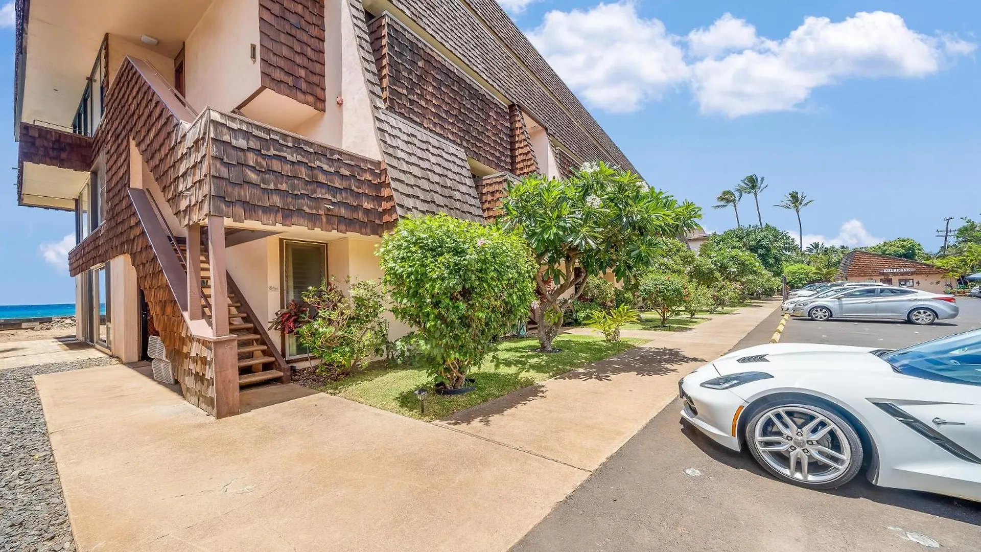 Kulakane 306 * Kahana